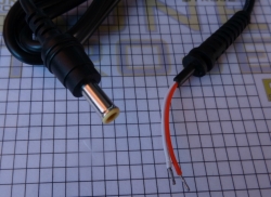 Kabel k nabíječce notebooku SAMSUNG s koncovkou 5,5x3,8mm